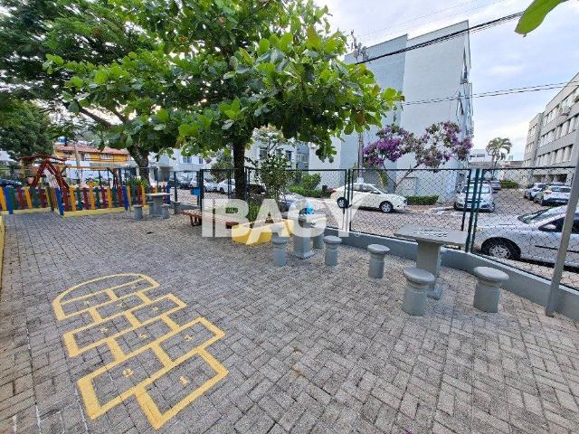 Apartamento 2 Quartos Trindade 52m²