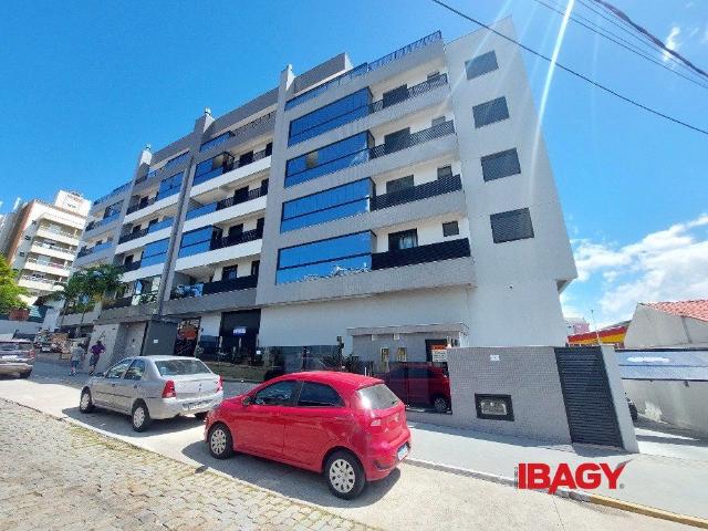 Apartamento 2 Quartos Trindade 63m²