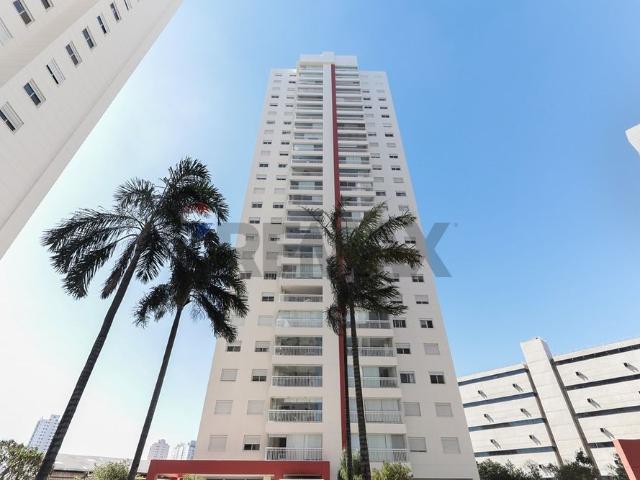 Apartamento 2 suites,ar condicionado, churrasqueira na varanda, 3 banheiros, sala ampla em um condominio clube