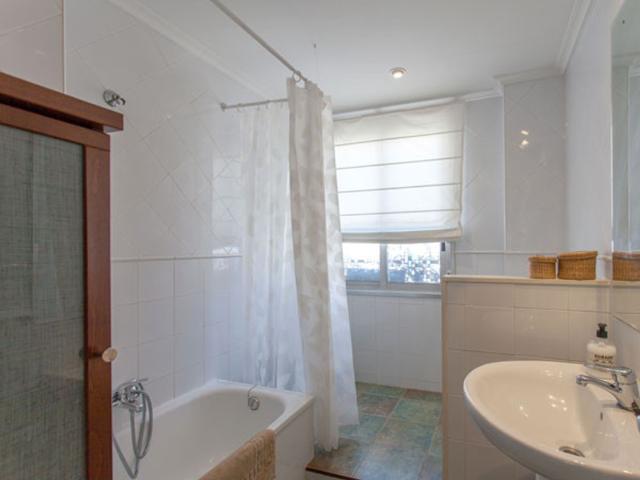 Apartamento 3 dormitorios cerca de la CAC