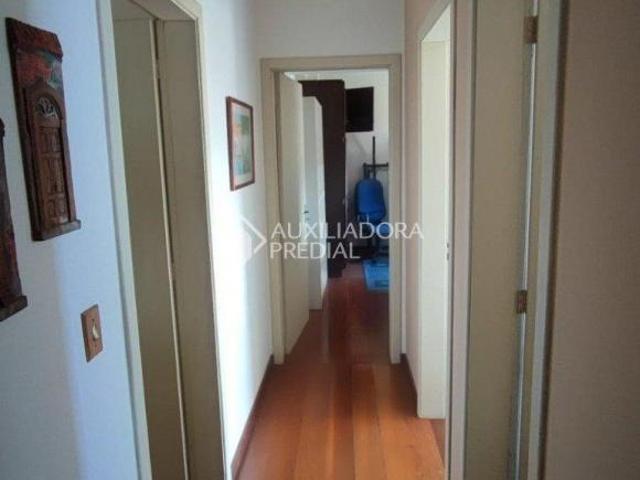 Apartamento 3 dormitórios com sacadão!