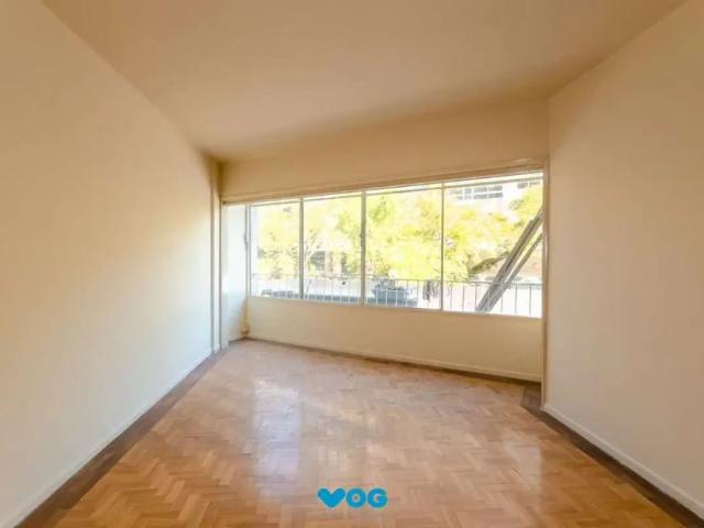 Apartamento 3 dormitórios de 115m² no Bairro Moinhos de Vento