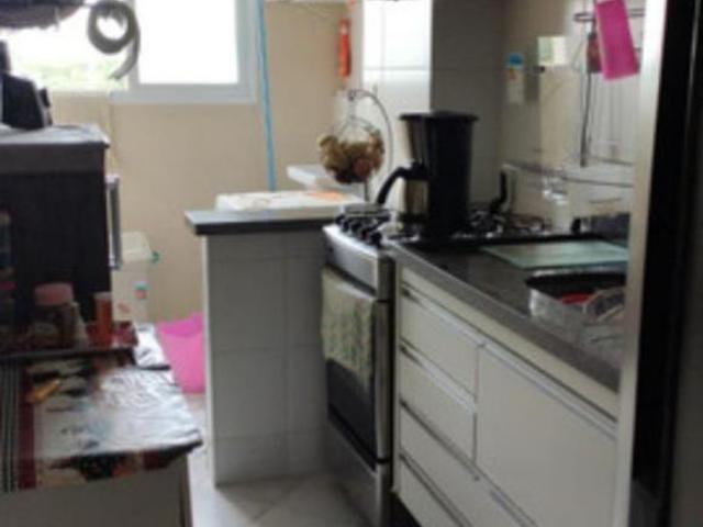 Apartamento / 3 dormitórios sendo 1 suíte / Sacada / Vila Tatetuba / 64m² / São José dos Campos