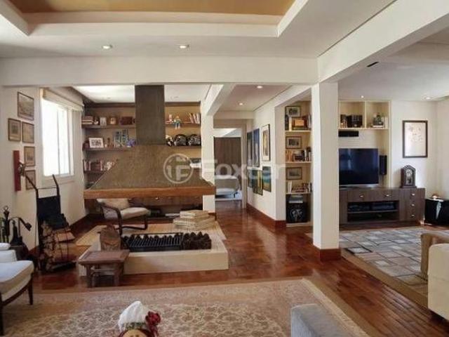 Apartamento, 3 dormitórios, 149.35 m², em Moinhos de Vento