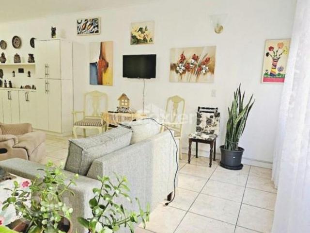 Apartamento, 3 dormitórios, 158.46 m², em Centro Histórico