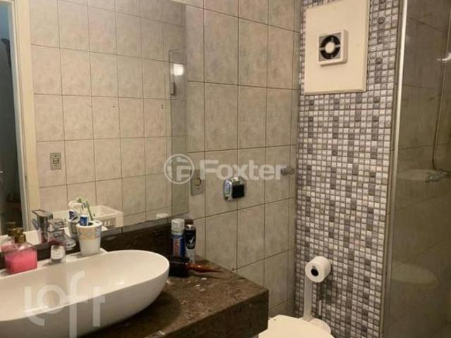 Apartamento, 3 dormitórios, 159 m², em Floresta