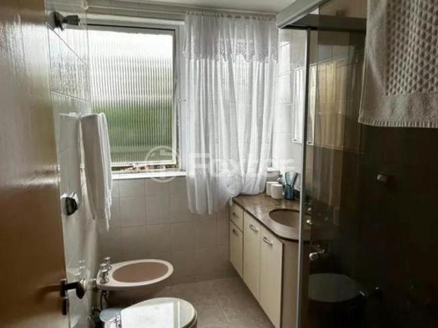 Apartamento, 3 dormitórios, 168 m², em Cidade São Francisco