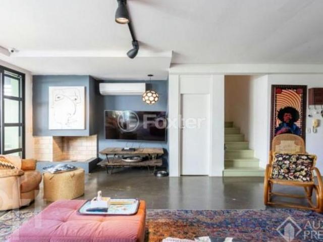 Apartamento, 3 dormitórios, 175.78 m², em Moinhos de Vento