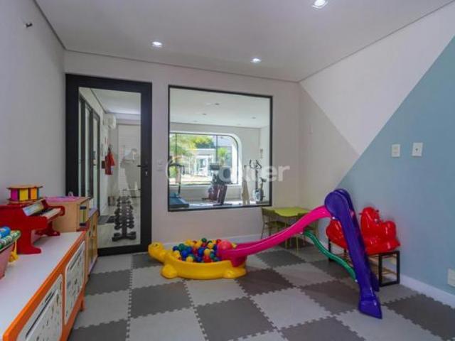 Apartamento, 3 dormitórios, 180 m², em Jardim Santo Amaro