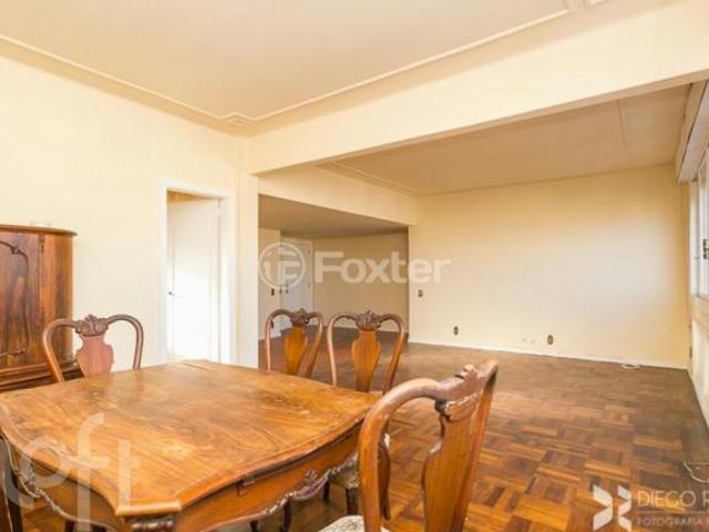 Apartamento, 3 dormitórios, 190 m², em Rio Branco
