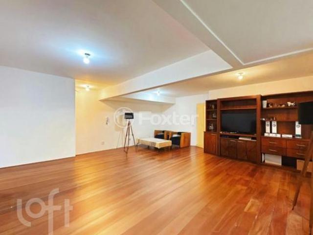 Apartamento, 3 dormitórios, 101 m², em Floresta