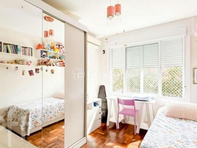 Apartamento, 3 dormitórios, 102.6 m², em Auxiliadora