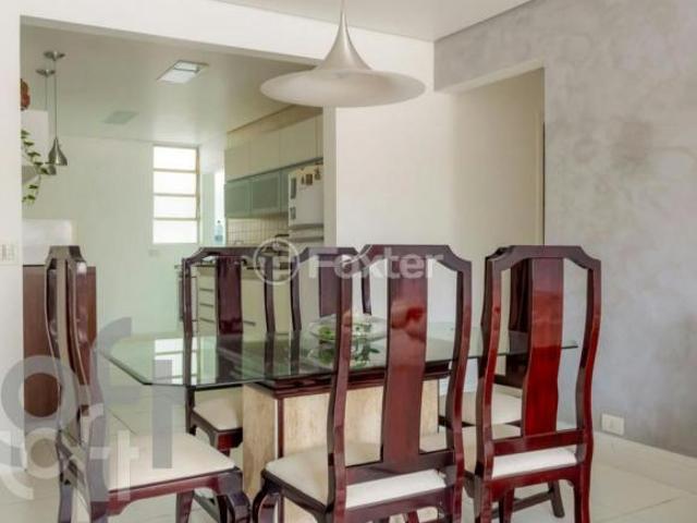 Apartamento, 3 dormitórios, 107 m², em Itaim Bibi