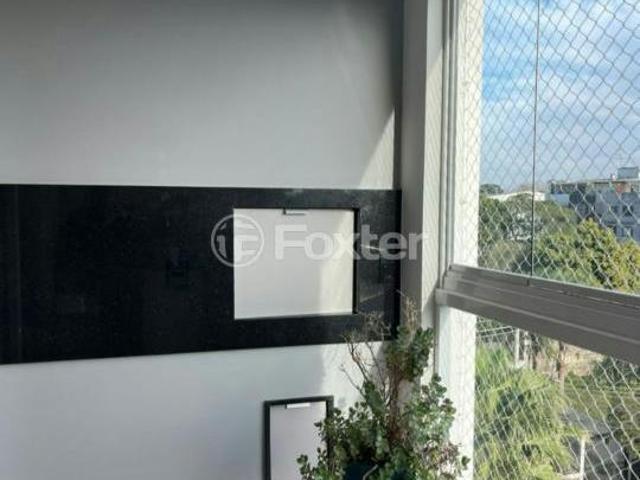 Apartamento, 3 dormitórios, 104 m², em Centro