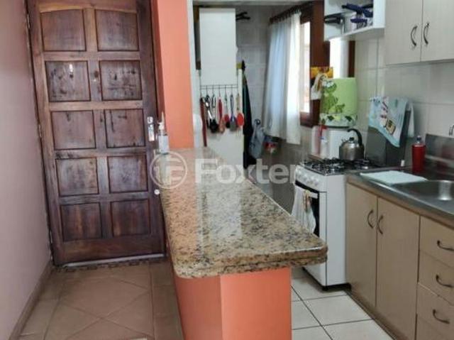 Apartamento, 3 dormitórios, 108 m², em Centro