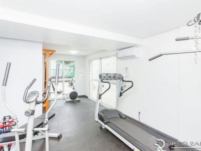 Apartamento, 3 dormitórios, 113 m², em São João