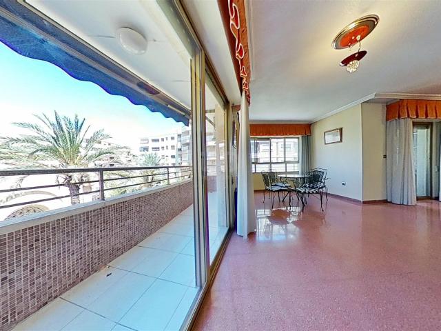 Apartamento 3 dormitorios 110 m2 113m² Elche