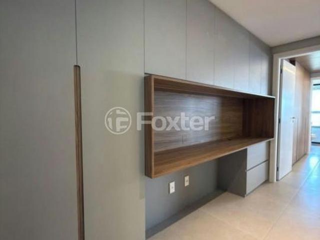 Apartamento, 3 dormitórios, 112.58 m², em Cristal