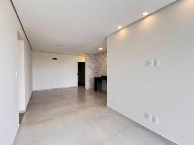 Apartamento 3 dormitórios