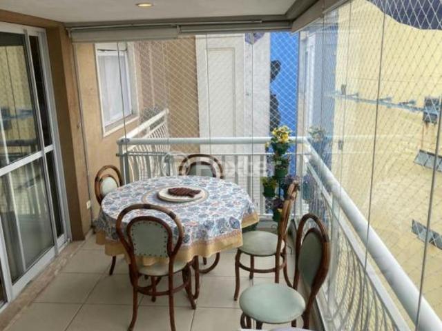 Apartamento, 3 dormitórios, 128 m², em Vila Mariana