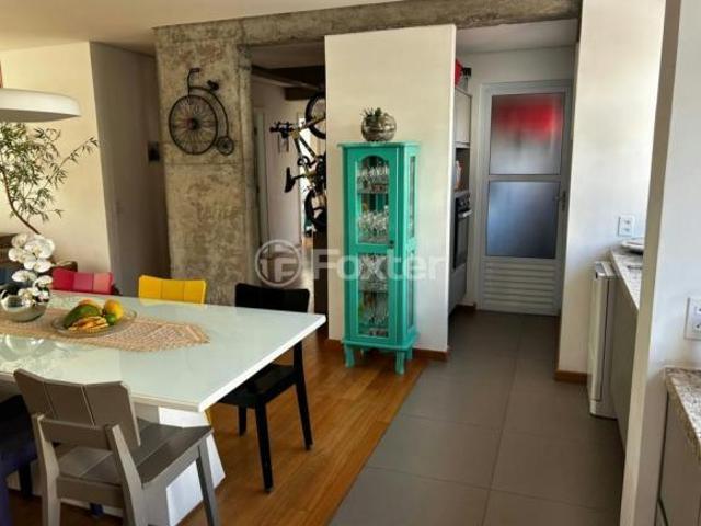 Apartamento, 3 dormitórios, 130 m², em Butantã
