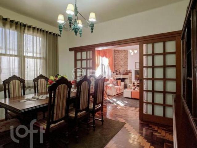 Apartamento, 3 dormitórios, 134.01 m², em Bom Fim