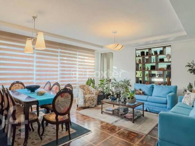 Apartamento, 3 dormitórios, 283 m², em Floresta