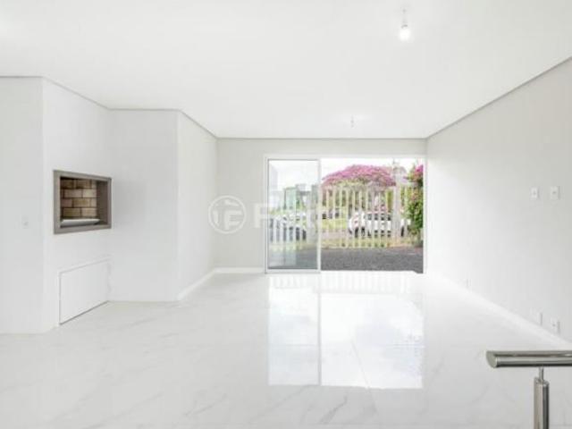 Apartamento, 3 dormitórios, 220 m², em Mário Quintana