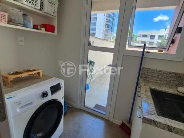 Apartamento, 3 dormitórios, 239.95 m², em São Leopoldo