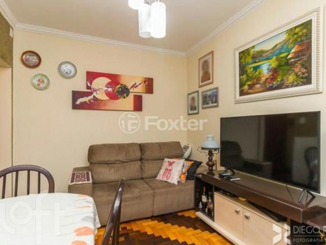 Apartamento, 3 dormitórios, 57.86 m², em São João