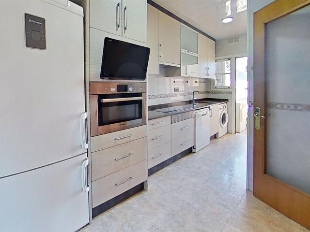Apartamento 3 dormitorios 78 m2 85m² Barcelona