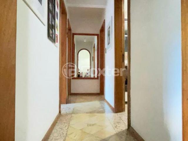Apartamento, 3 dormitórios, 79.42 m², em Cristal