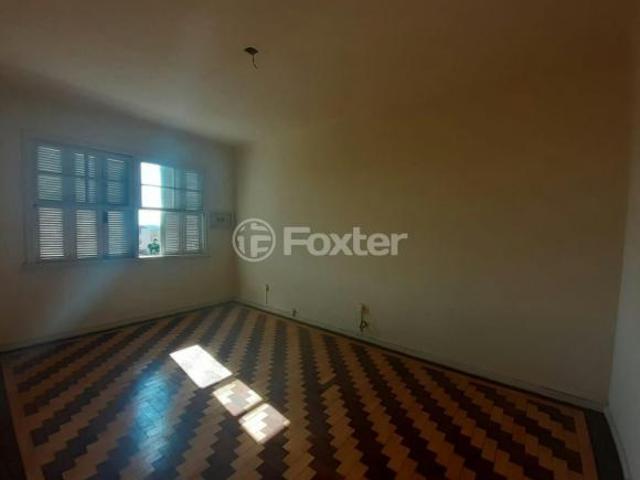 Apartamento, 3 dormitórios, 86.67 m², em Centro