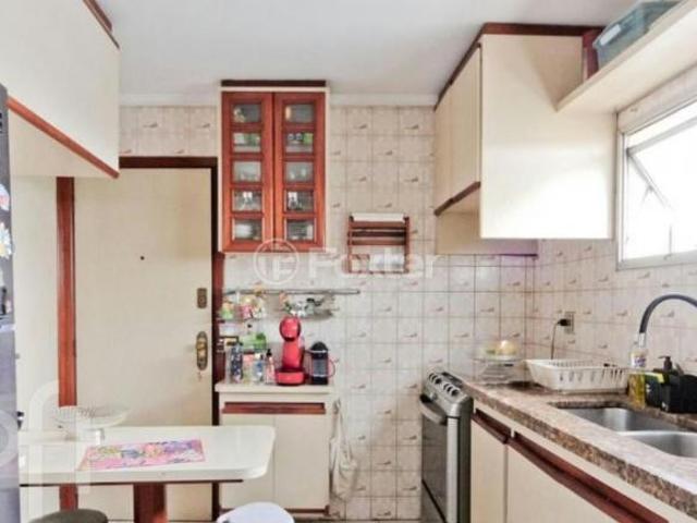 Apartamento, 3 dormitórios, 89 m², em Água Fria