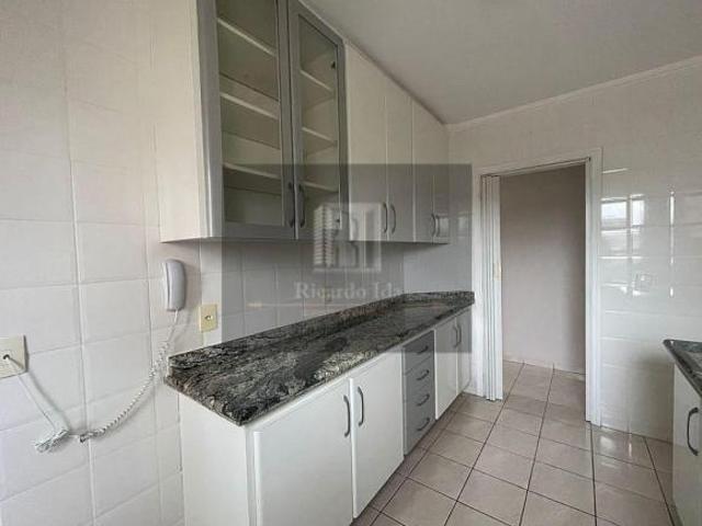 Apartamento 3 dormitórios 83m²