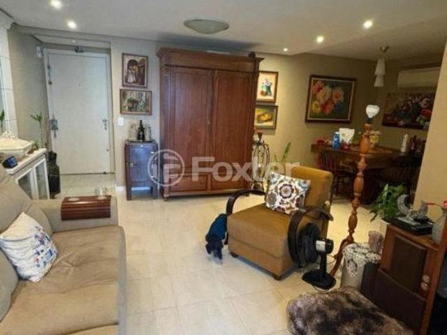 Apartamento, 3 dormitórios, 95.24 m², em Passo da Areia