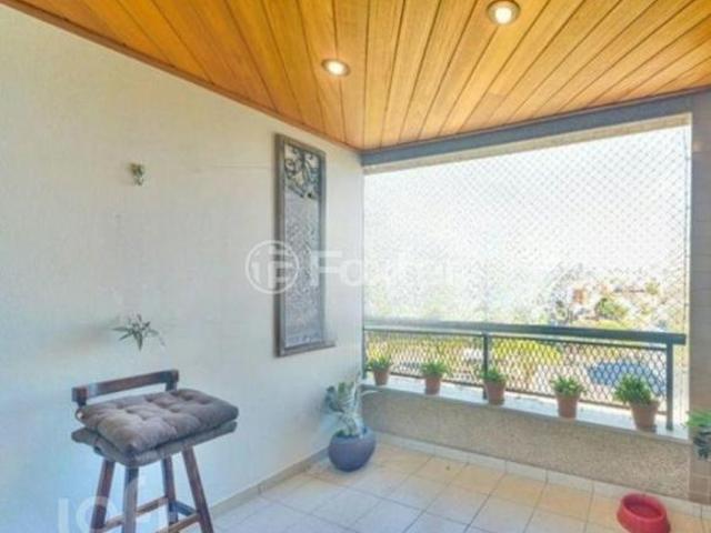 Apartamento, 3 dormitórios, 99.5 m², em Azenha