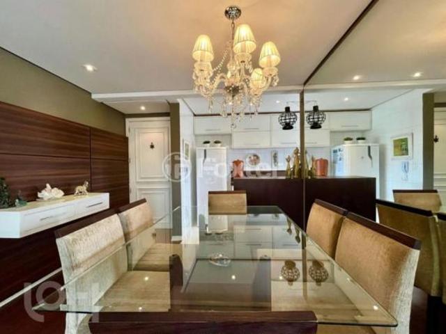 Apartamento, 3 dormitórios, 92 m², em Passo da Areia