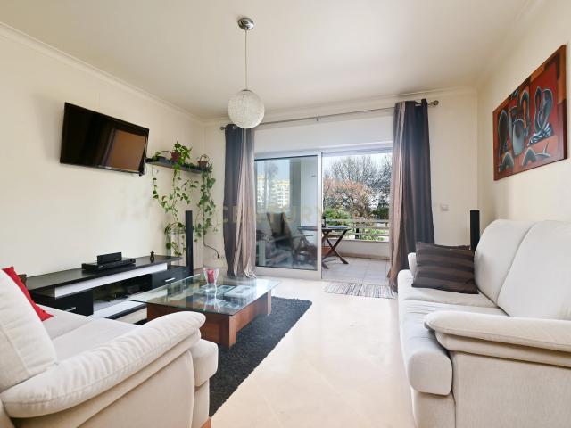 A 500 metros da Praia Apartamento 3 quartos 1 Suite Jardins da Parede, Parede, Cascais