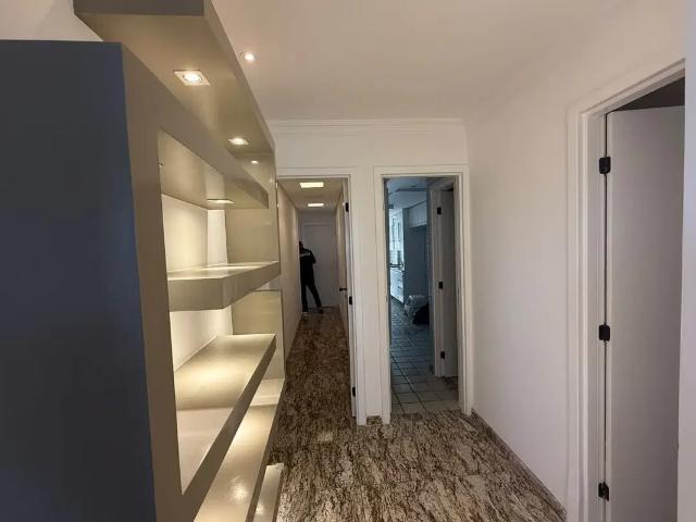 Apartamento, 3 quartos, 3 suítes, 165 m², 2 vagas no Boa Viagem em Recife