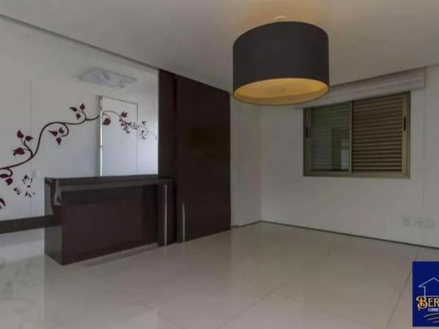 Apartamento 3 quartos, 148m², suíte e 2 vagas livres, em prédio com elevador e lazer completo ao lad