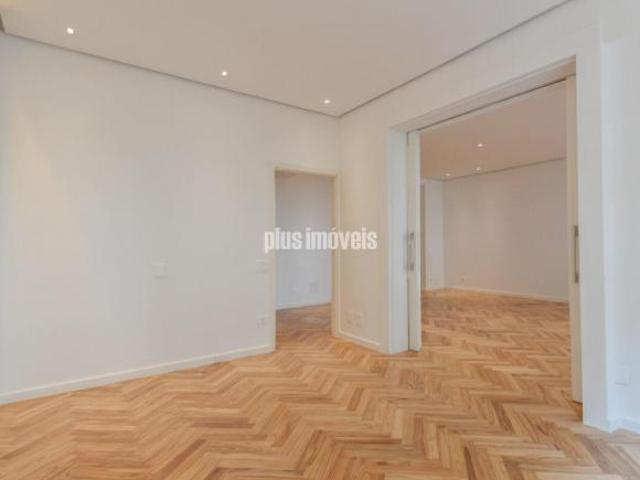 Apartamento 3 Quartos 1 Suite 2 Vagas no Jardins!