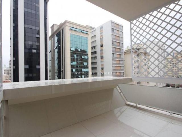 Apartamento 3 quartos com cozinha gourmet em Higienópolis
