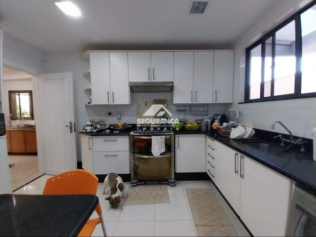 Apartamento 3 Quartos Centro 154m²