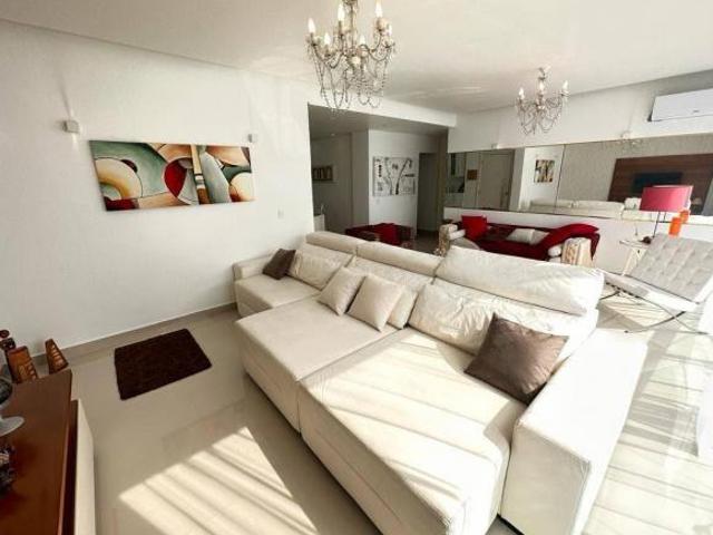 Apartamento 3 quartos a beira mar à Venda na Pitangueiras no Guarujá | QVista.