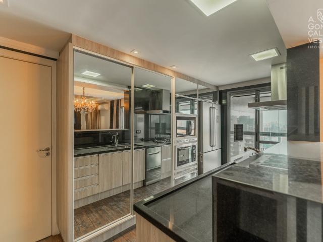 Apartamento 3 Quartos Batel 133m²