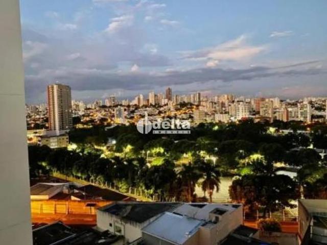 Apartamento 3 quartos disponível para venda no bairro Tubalina em Uberlândia MG