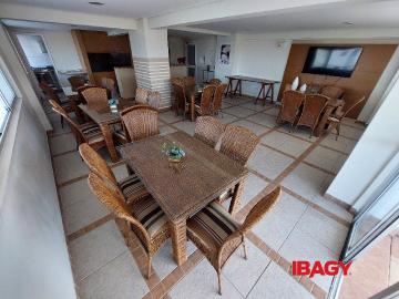 Apartamento 3 Quartos Kobrasol 97m²