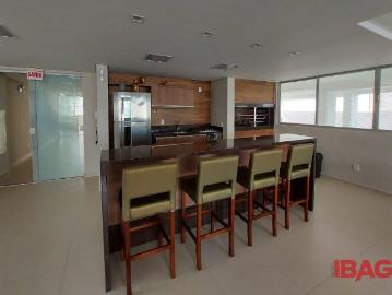 Apartamento 3 Quartos Kobrasol 98m²