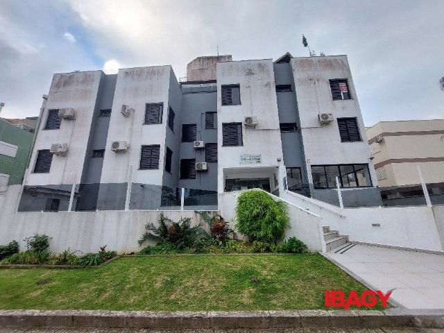 Apartamento 3 Quartos Ingleses Do Rio Vermelho 86m²